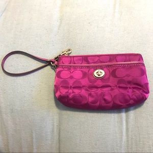 Coach Bags - Coach Women’s Wristlet Coach Bags - Coach Women’s Wristlet